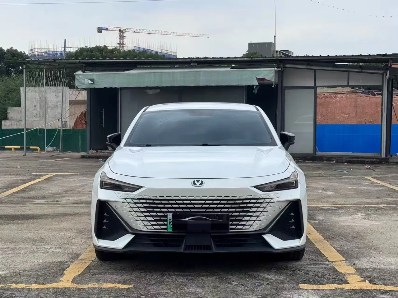 ChangAn 2023 UNI-V Smart Electric iDD 1.5T 113km Smart Fun (Fast Edition) Automatic Gear 2