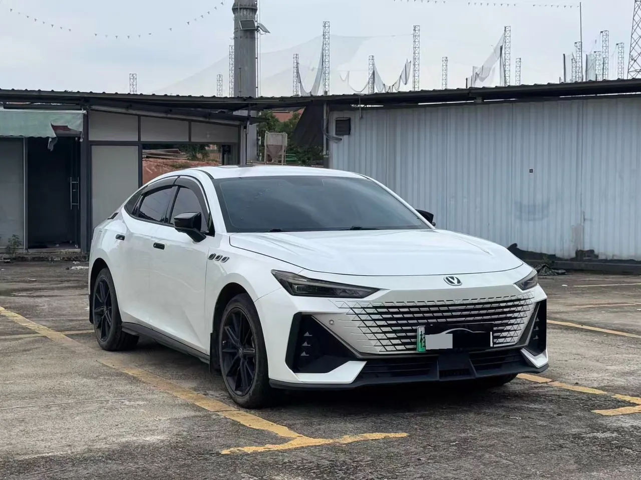ChangAn 2023 UNI-V Smart Electric iDD 1.5T 113km Smart Fun (Fast Edition) Automatic Gear 3