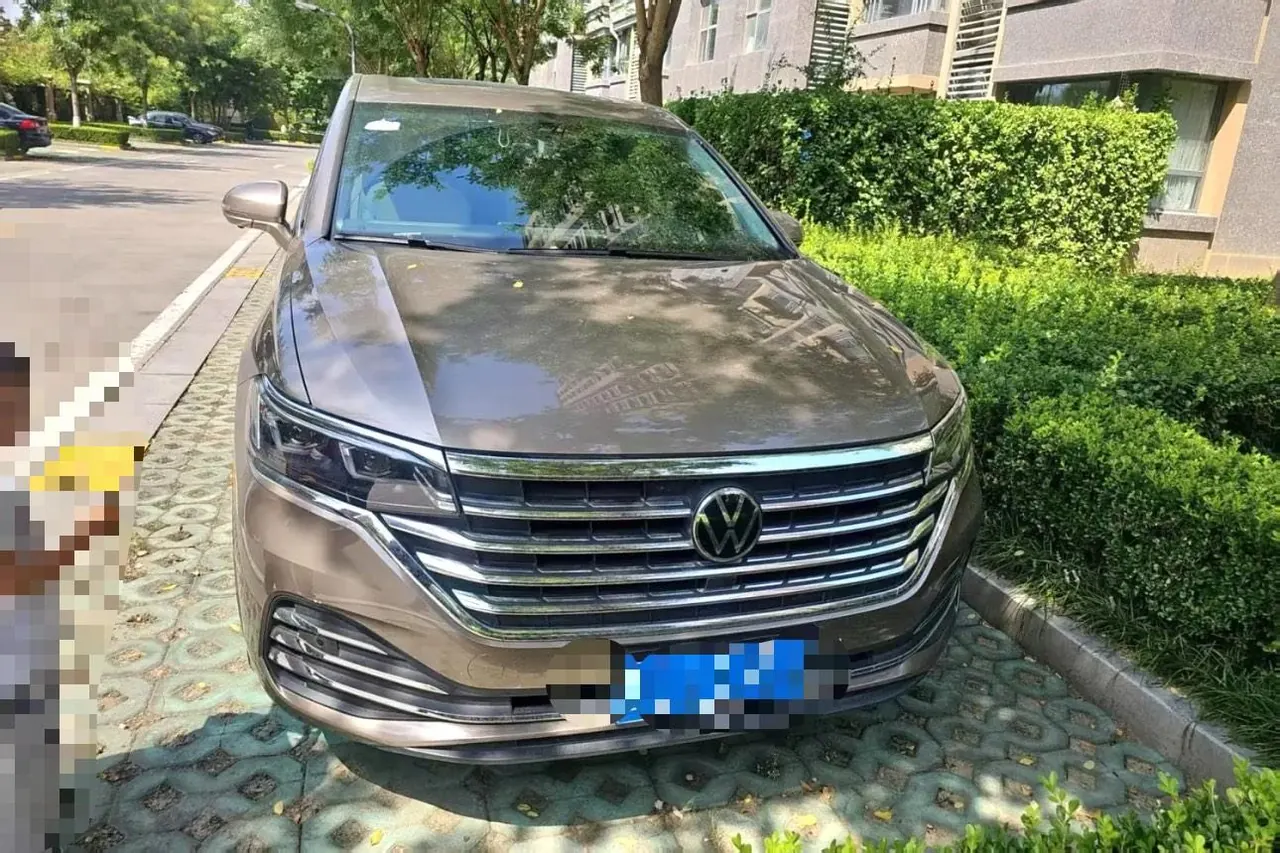 Volkswagen 2024 Wei (Viloran) 2.0TSI 380TSI Premium Edition Automatic Gear 2