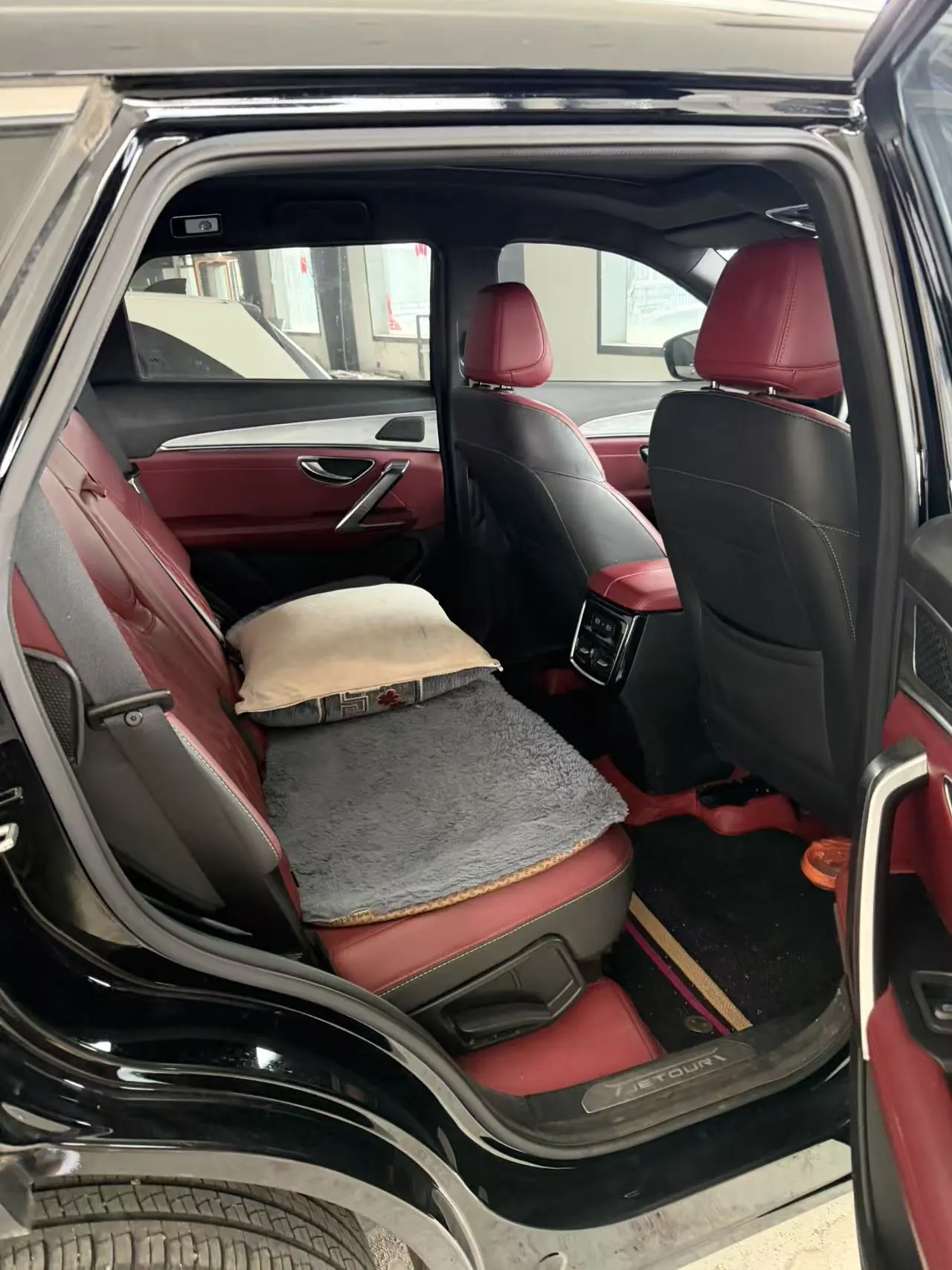 Jetour 2023 X70 PRO 1.5T Comfortable 5-seat Automatic Gear 4