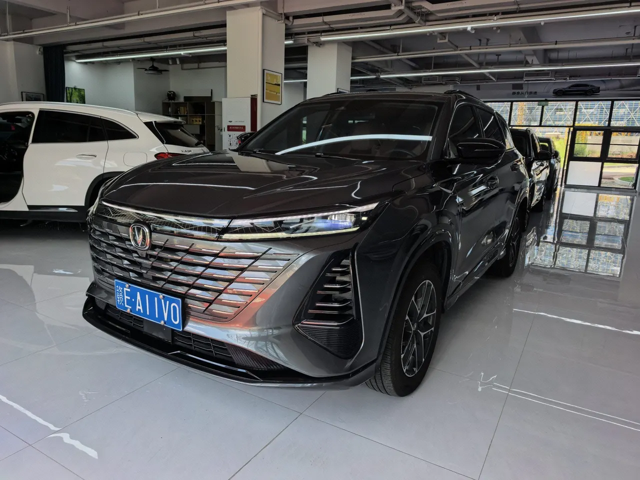ChangAn 2024 CS75 PLUS 1.5T Champion Edition Smart Driving and Collar Automatic Gear - View 1