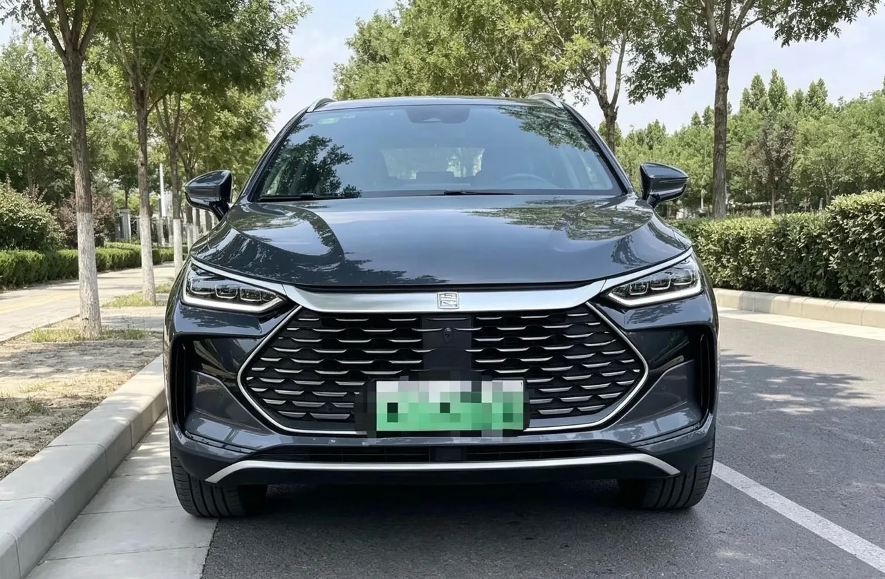 BYD Tang New Energy 2025 Tang DM-i 1.5T Stepless Smart Driving Edition 175KM Honorable Automatic Gear 2