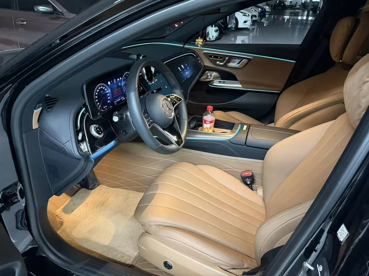 Mercedes Benz E Class 2025 E 300 L 48V 2.0T Luxury Automatic Gear 6