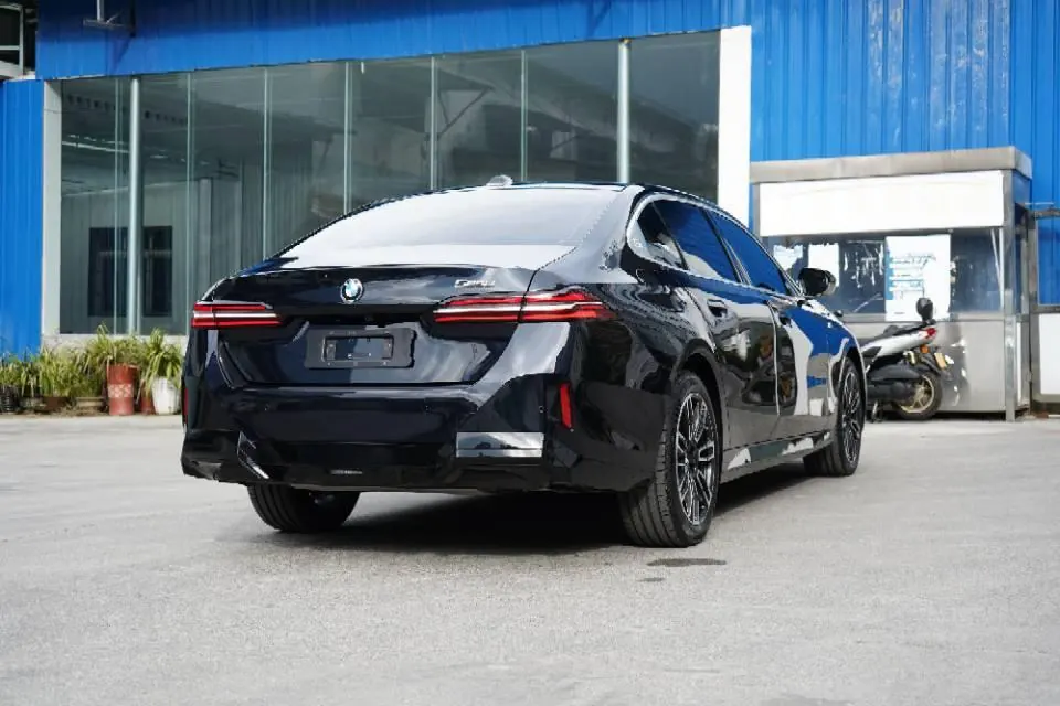 BMW 5 series 2025 525Li 48V 2.0T M sports suit automatic gear 7