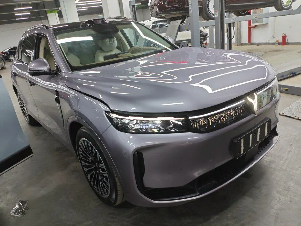 Voyah 2025 FREE four-wheel drive dry Kun version of automatic gear 2