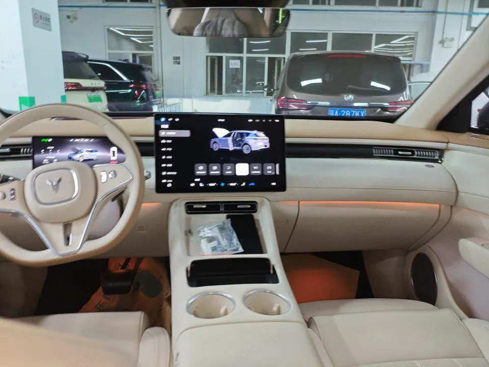 Voyah 2025 FREE four-wheel drive dry Kun version of automatic gear 6