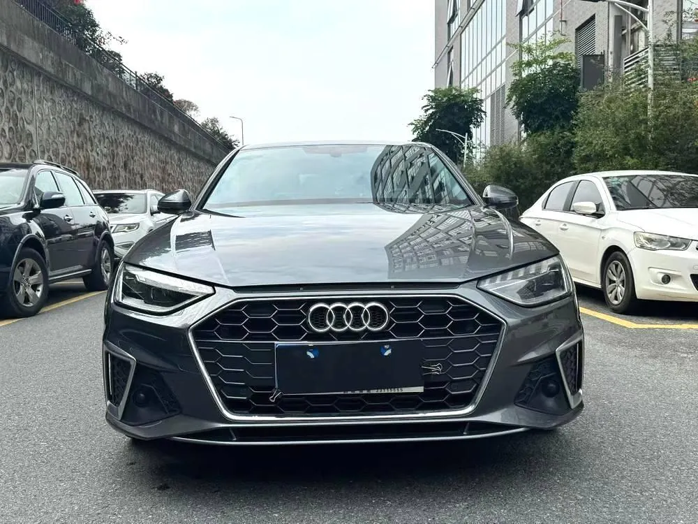 Audi 2024 A4L 2.0TFSI 40TFSI Deluxe Dynamic Automatic 5