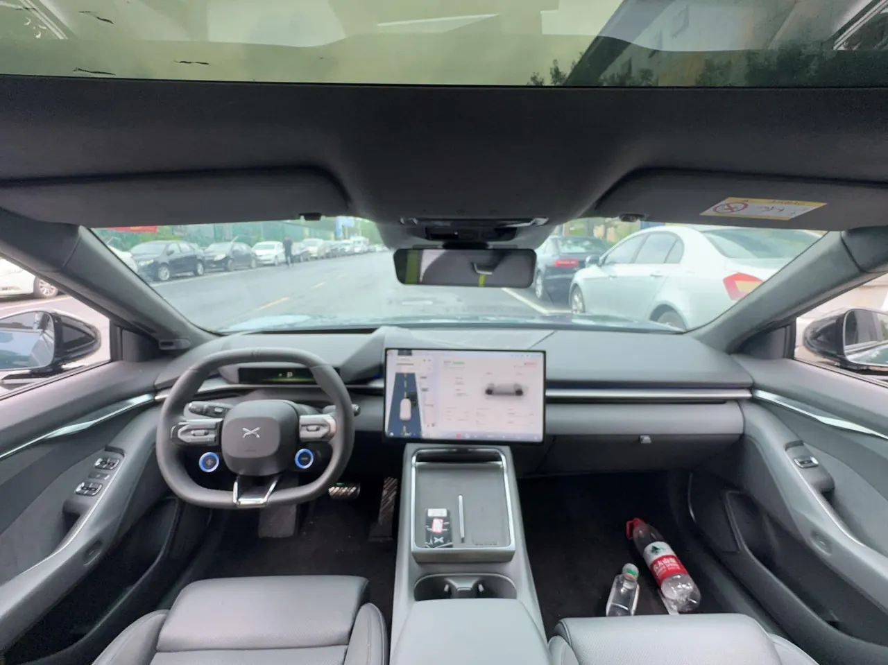 Xpeng 2025 P 7 702km long endurance automatic gear 8