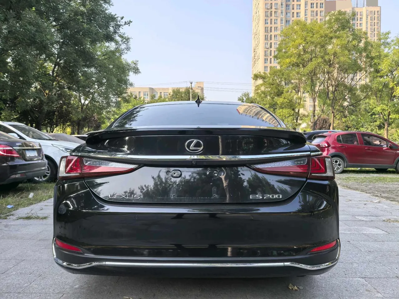 Lexus ES (Imported) 2020 ES200 2.0 Stepless Premium Edition Automatic Gear 5