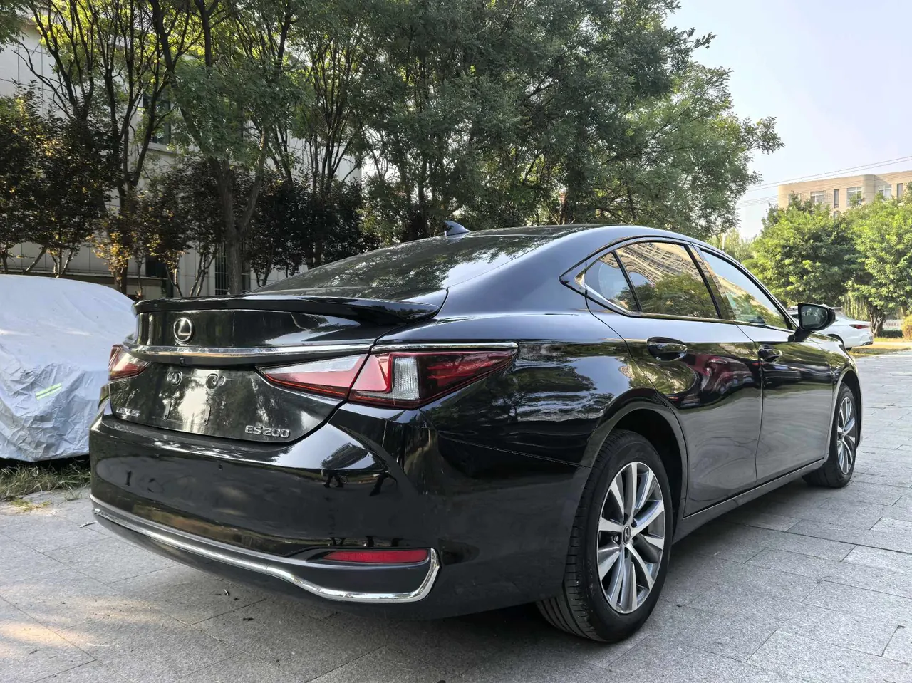 Lexus ES (Imported) 2020 ES200 2.0 Stepless Premium Edition Automatic Gear 6