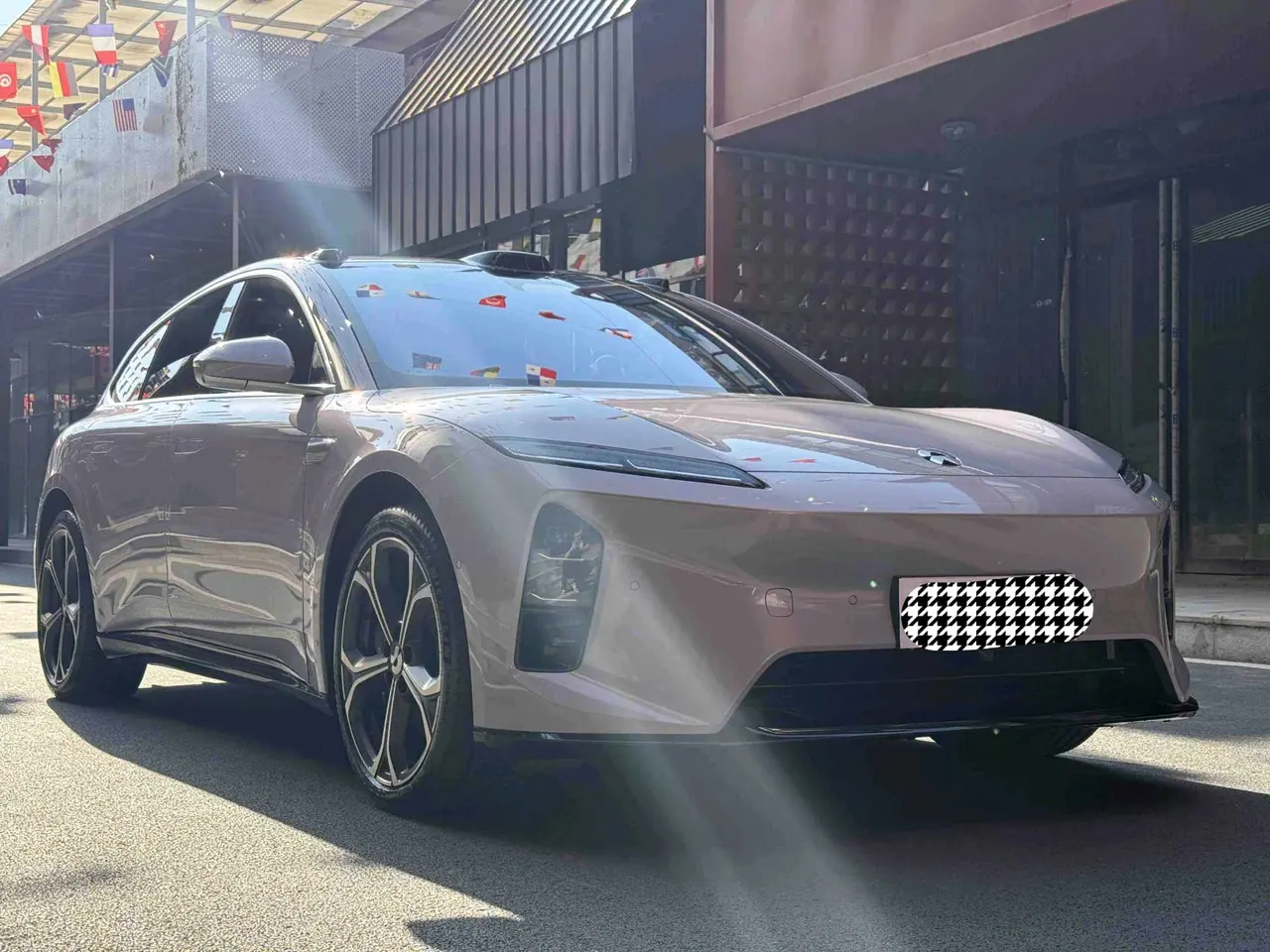 NIO 2025 ET5T 75kWh Touring automatic 3