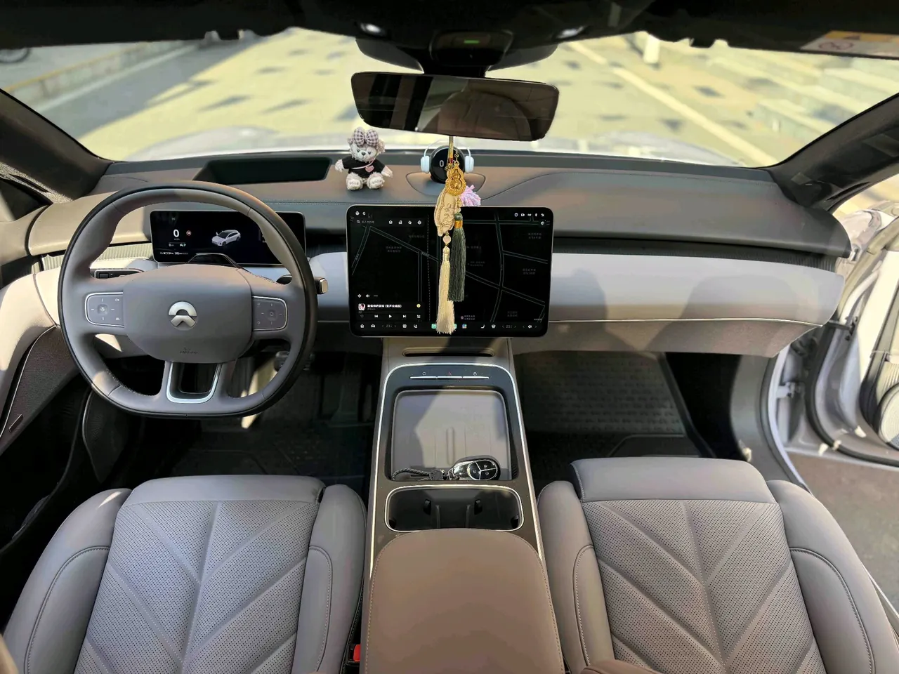NIO 2025 ET5T 75kWh Touring automatic 5