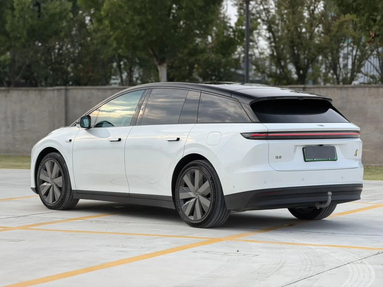 Li 2025 i6 four-wheel drive basic automatic transmission 3