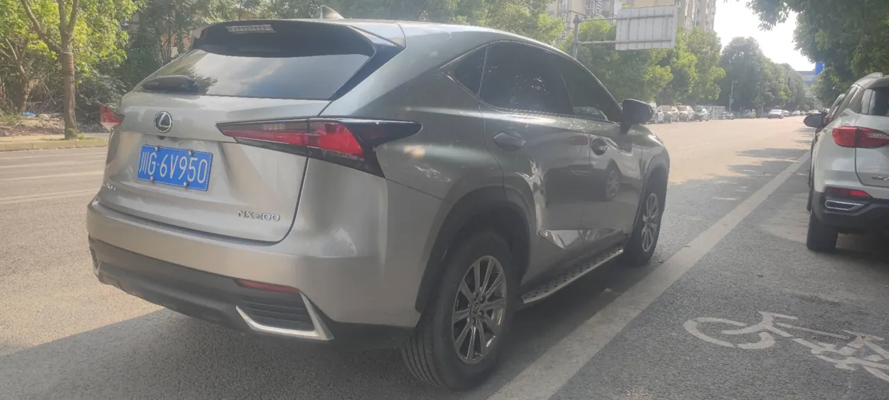 Lexus NX (Imported) 2020 NX200 2.0 Stepless Front Edition Automatic Gear 5