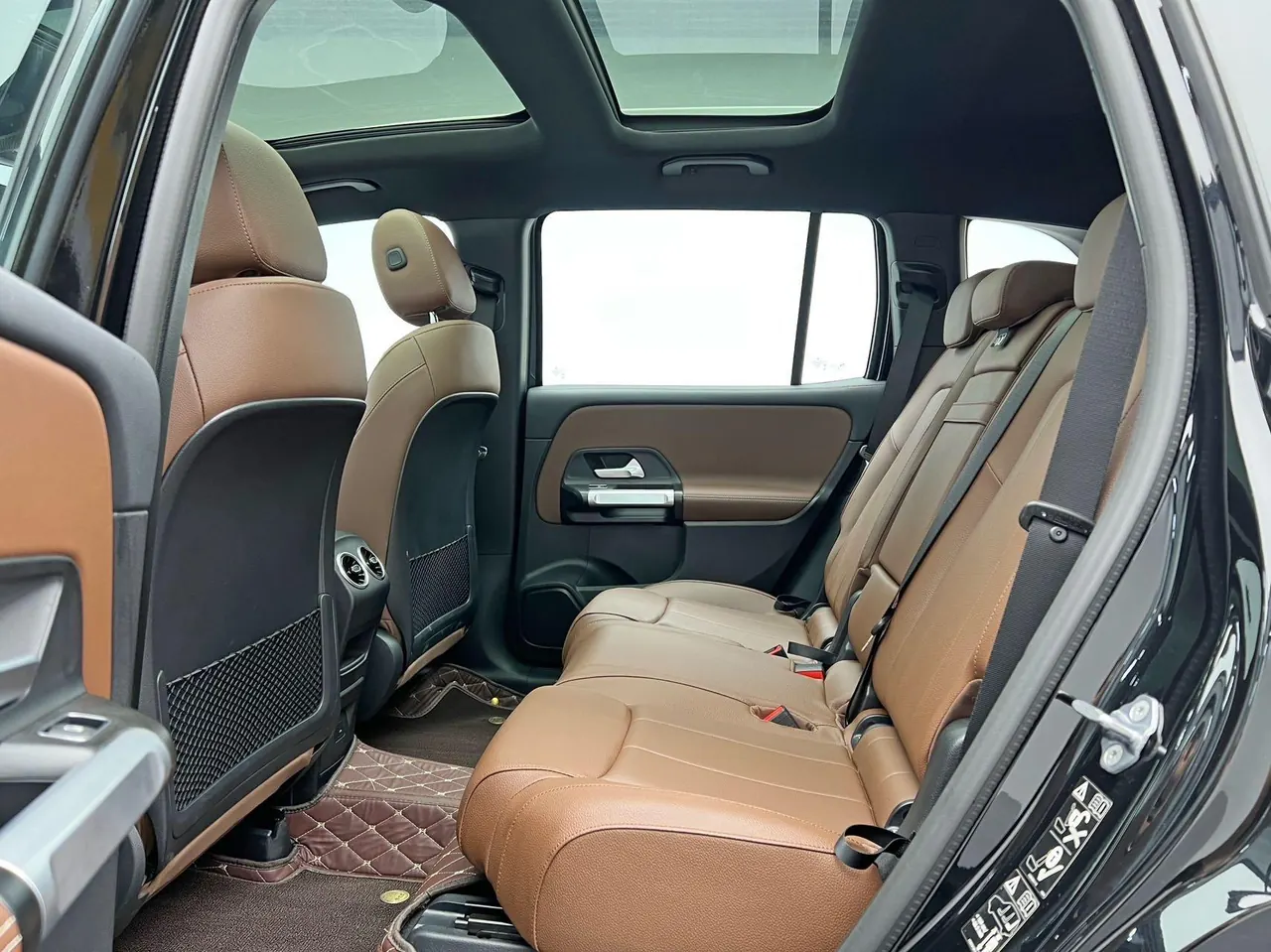 Mercedes Benz 2023 GLB 220 2.0T Dynamic Automatic 6