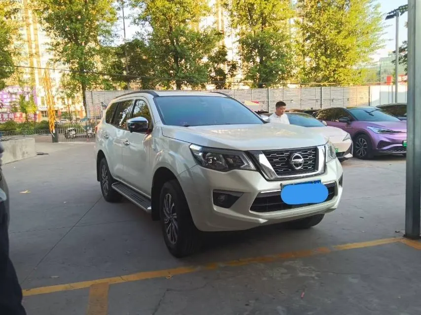 Nissan 2020 Tuda 2.5 Four-wheel Drive Deluxe Edition Automatic Transmission 3
