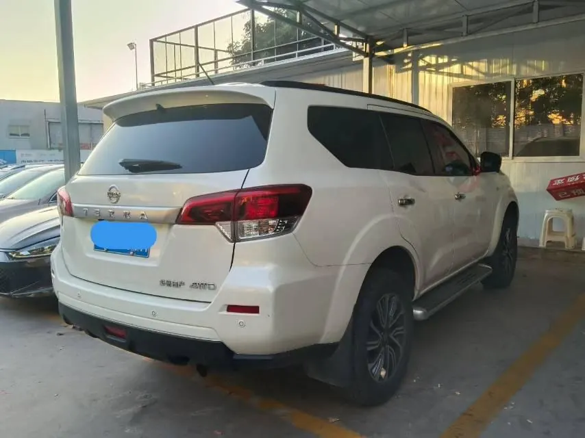 Nissan 2020 Tuda 2.5 Four-wheel Drive Deluxe Edition Automatic Transmission 8