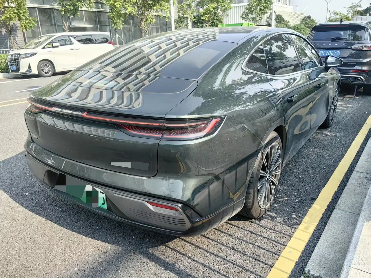 Geely Galaxy 2025 xingyao 8 EM-i 1.5 130km flagship automatic gear 7