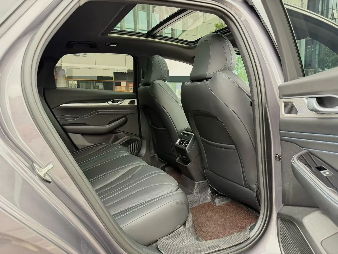 Geely 2025 Star Rui 1.5TD Oriental Obsidian Kunlun Edition Automatic Gear 6