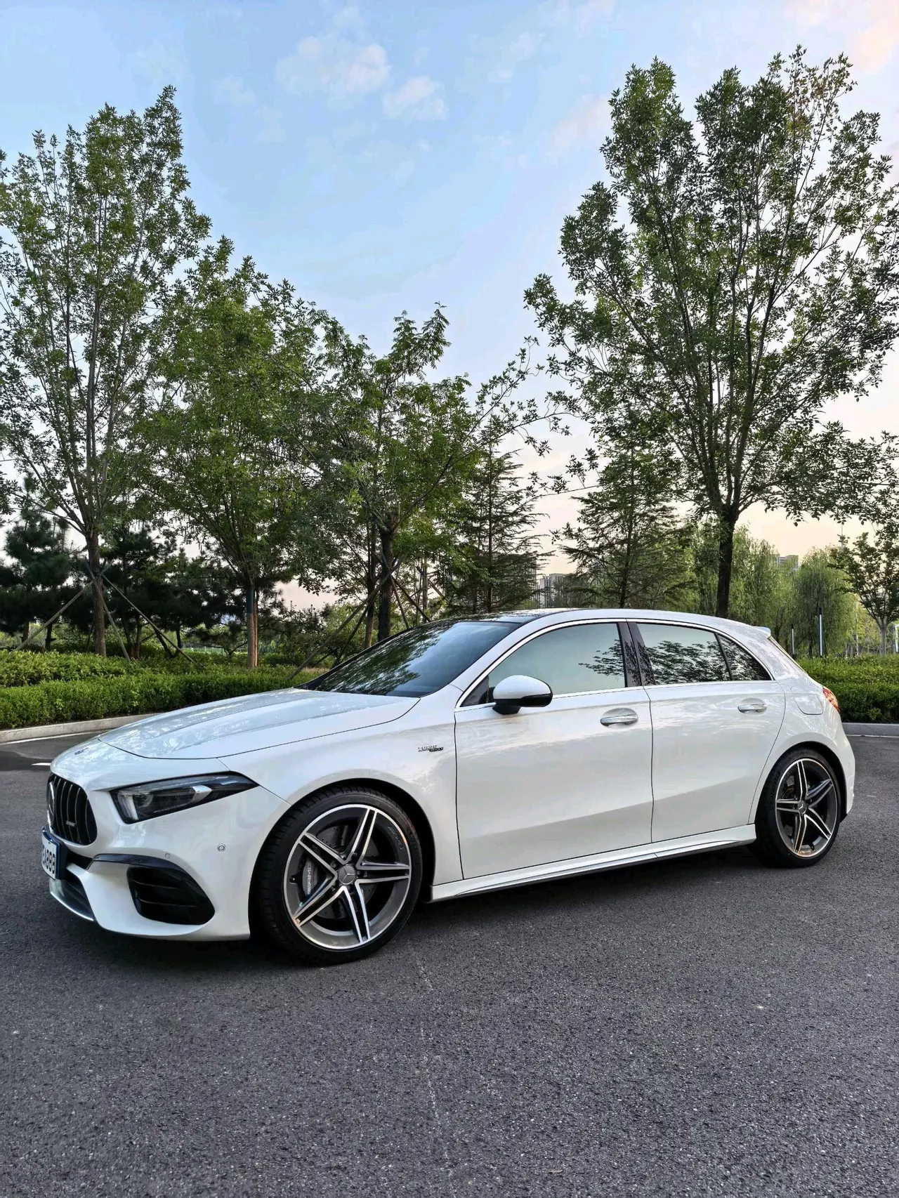 Mercedes Benz Class A AMG (Imported) 2020 A 45 AMG 4MATIC 2.0T Automatic Gear 3