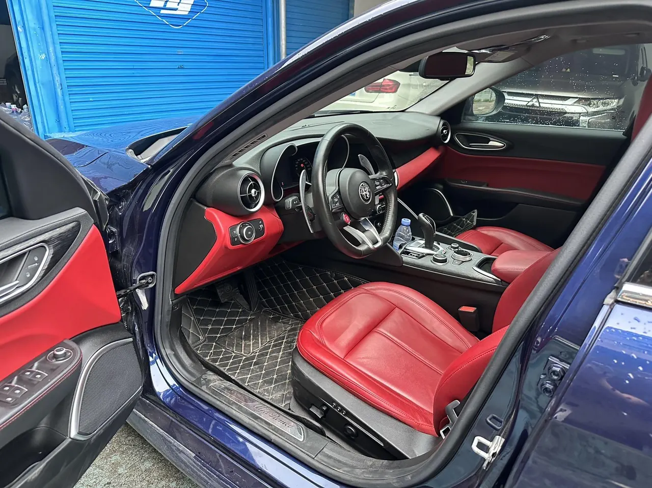 Alfa-Romeo Giulia (Imported) 2020 Giulia 2.0T 280HP Deluxe Automatic Gear 4
