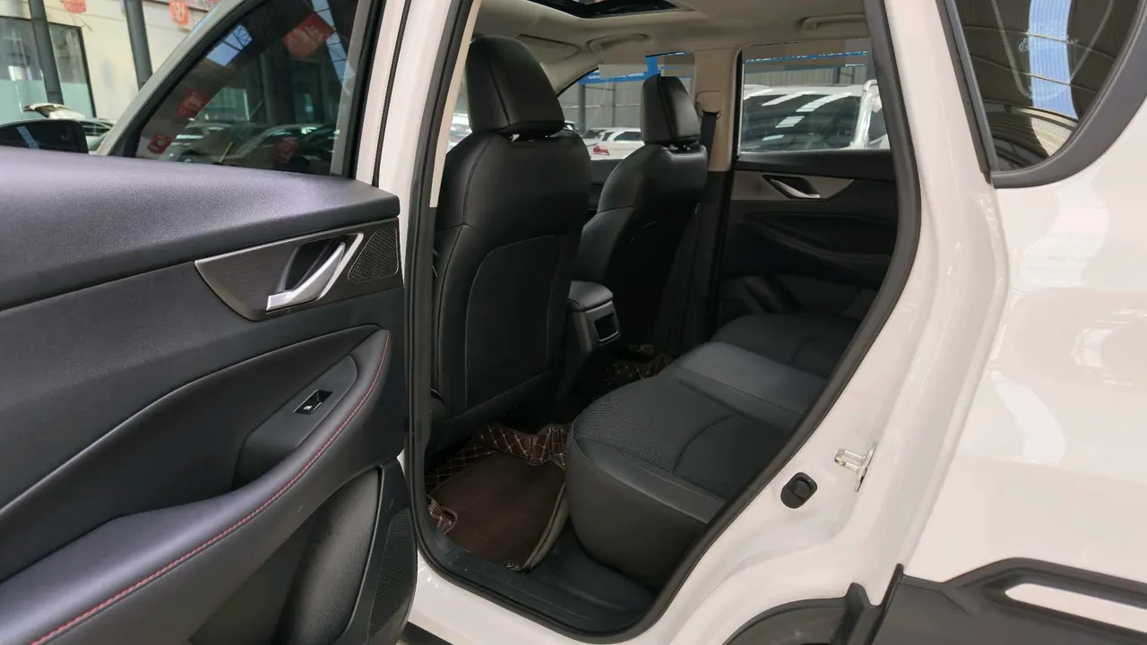 ChangAn 2023 CS35 PLUS 1.4T Enjoy Deluxe Automatic Gear 6