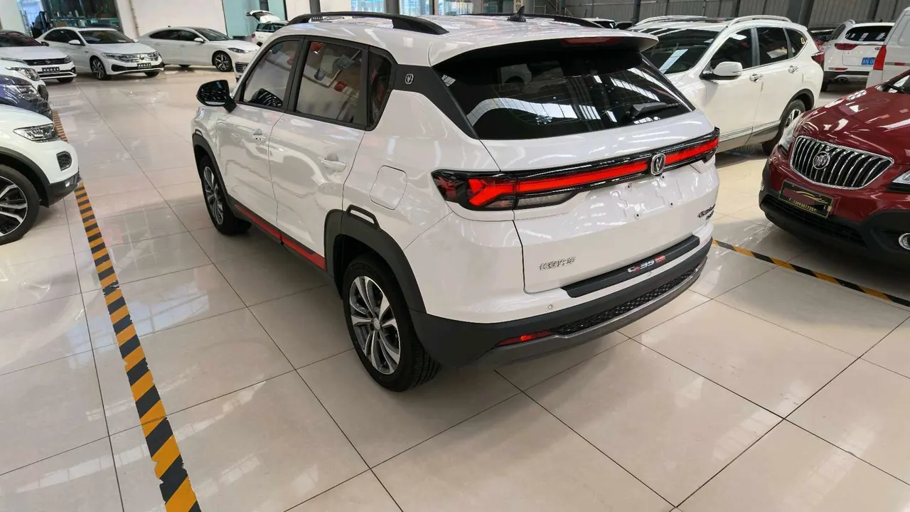 ChangAn 2023 CS35 PLUS 1.4T Enjoy Deluxe Automatic Gear 7