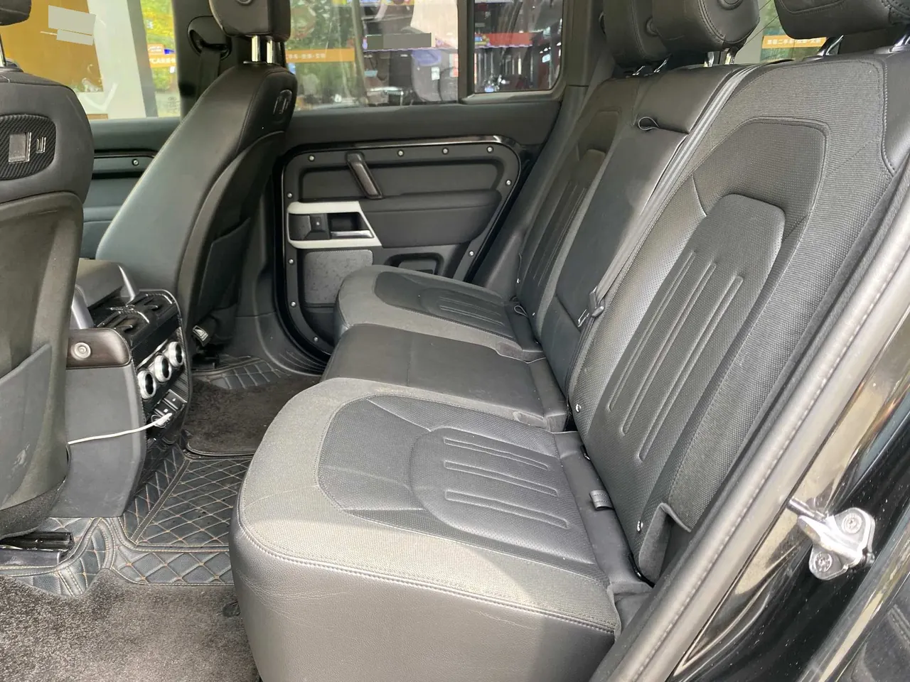 Land Rover Guard (Imported) 2020 Guard 110 3.0T P400 HSE Automatic Gear 6