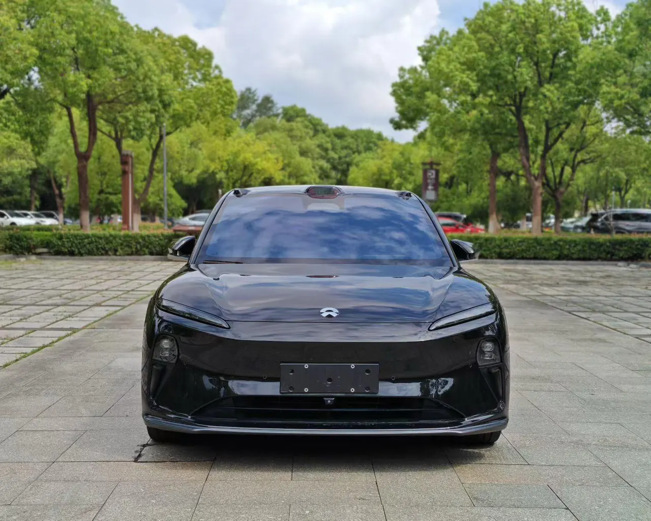 NIO 2023 ET5 75kWh Touring automatic gear 2