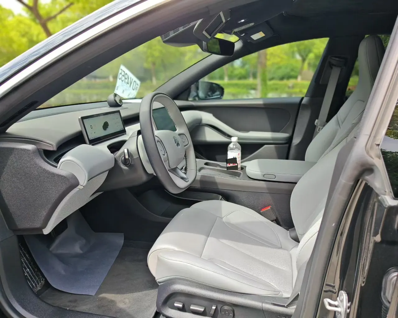 NIO 2023 ET5 75kWh Touring automatic gear 4