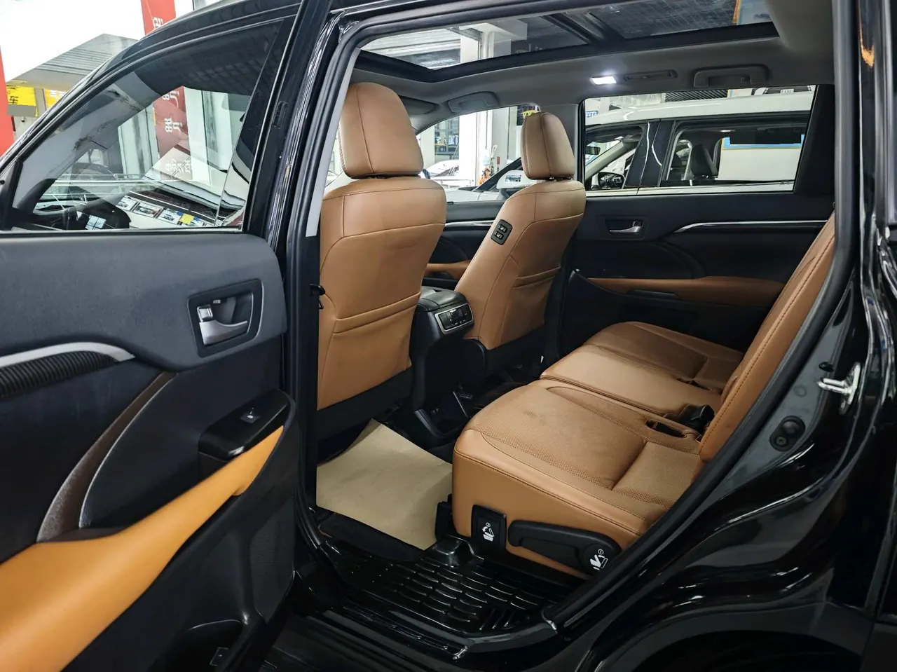 Toyota 2020 Highlander 2.0T Million Commemorative Edition Automatic Gear 5