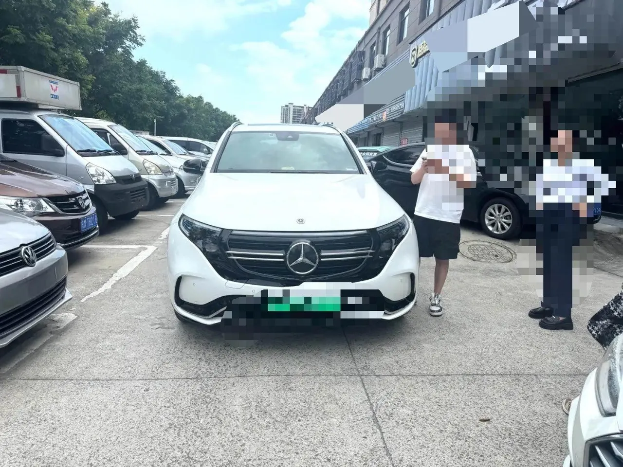 Mercedes Benz 2020 EQC 350 4MATIC EQC 350 4MATIC automatic gear 5