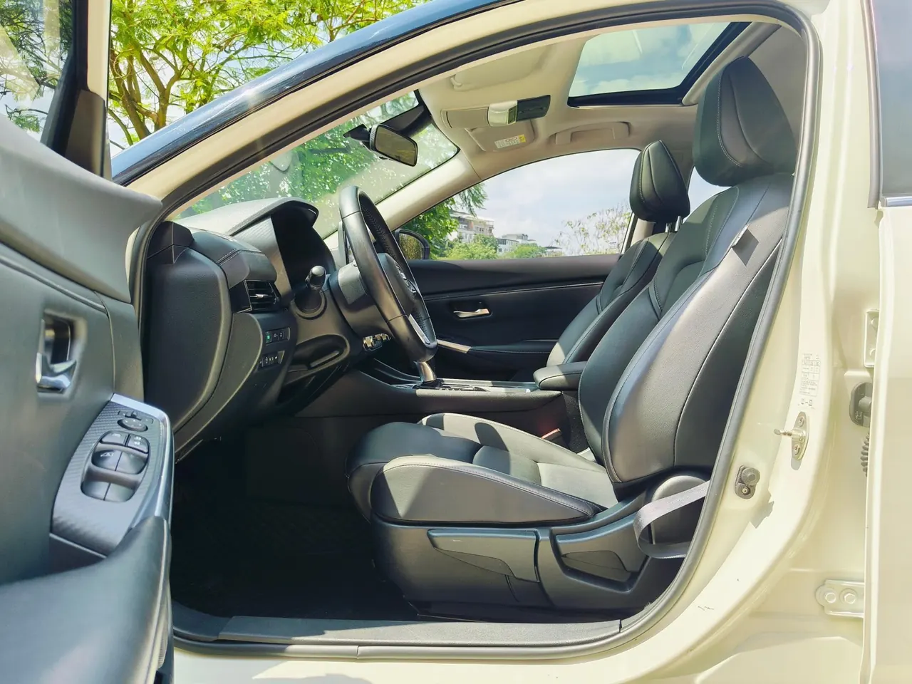 Nissan 2020 Sylphy 1.6 Stepless XL Pleasant Edition Automatic Gear 4