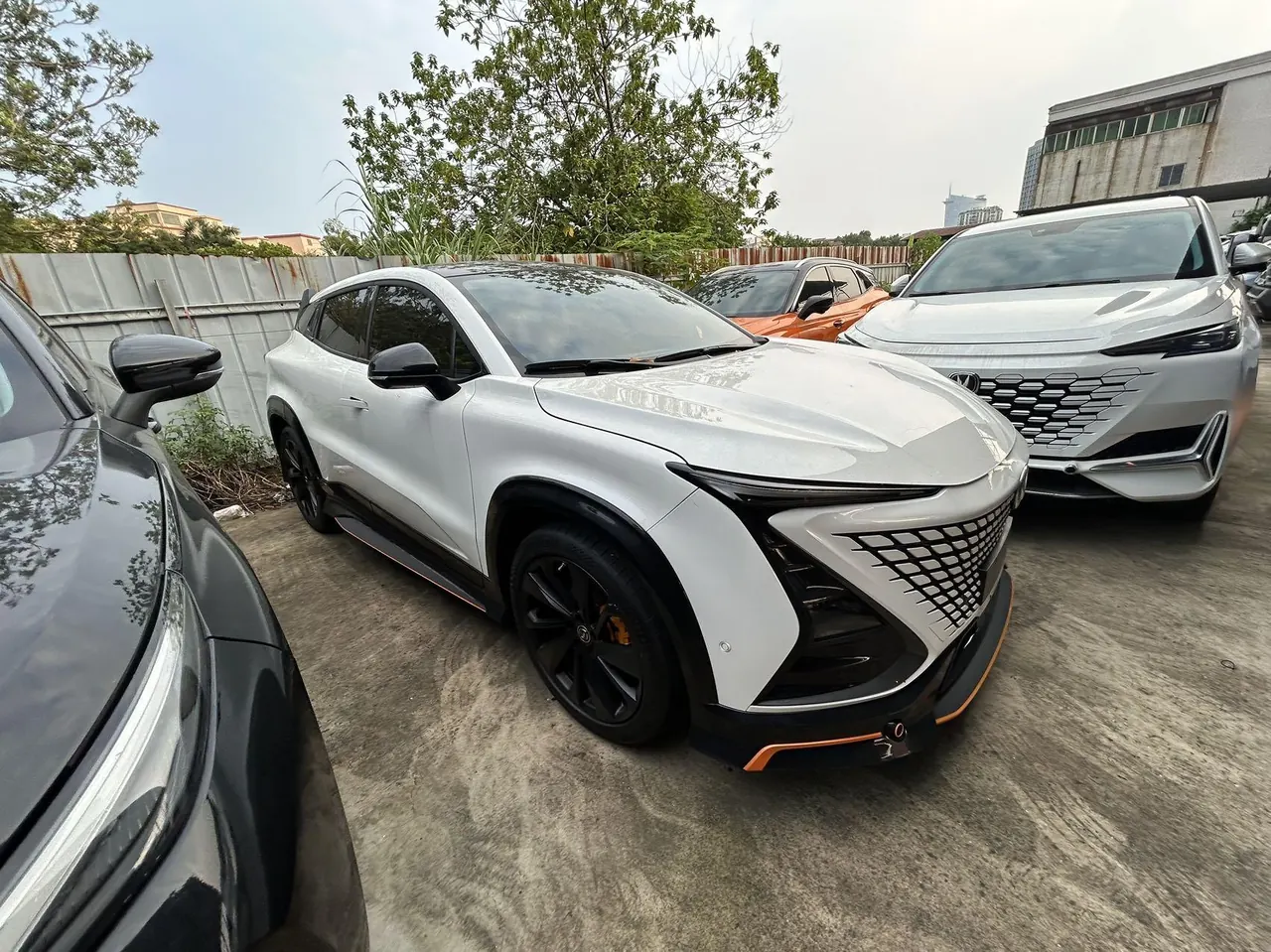 ChangAn 2021 UNI-T 1.5T Sports Flagship Automatic Gear 3