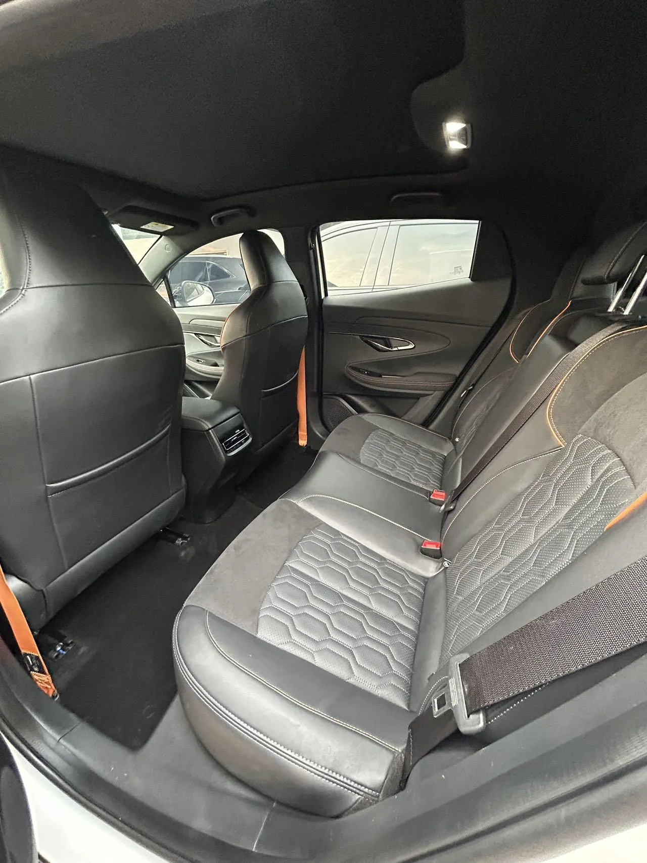 ChangAn 2021 UNI-T 1.5T Sports Flagship Automatic Gear 5
