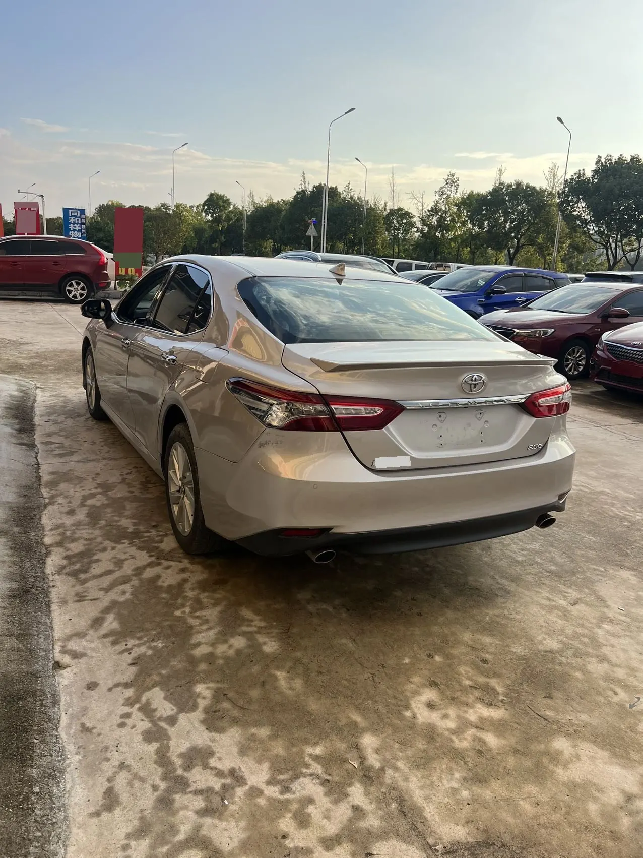 Toyota 2021 Camry 2.0G Stepless Deluxe Edition Automatic Gear 9