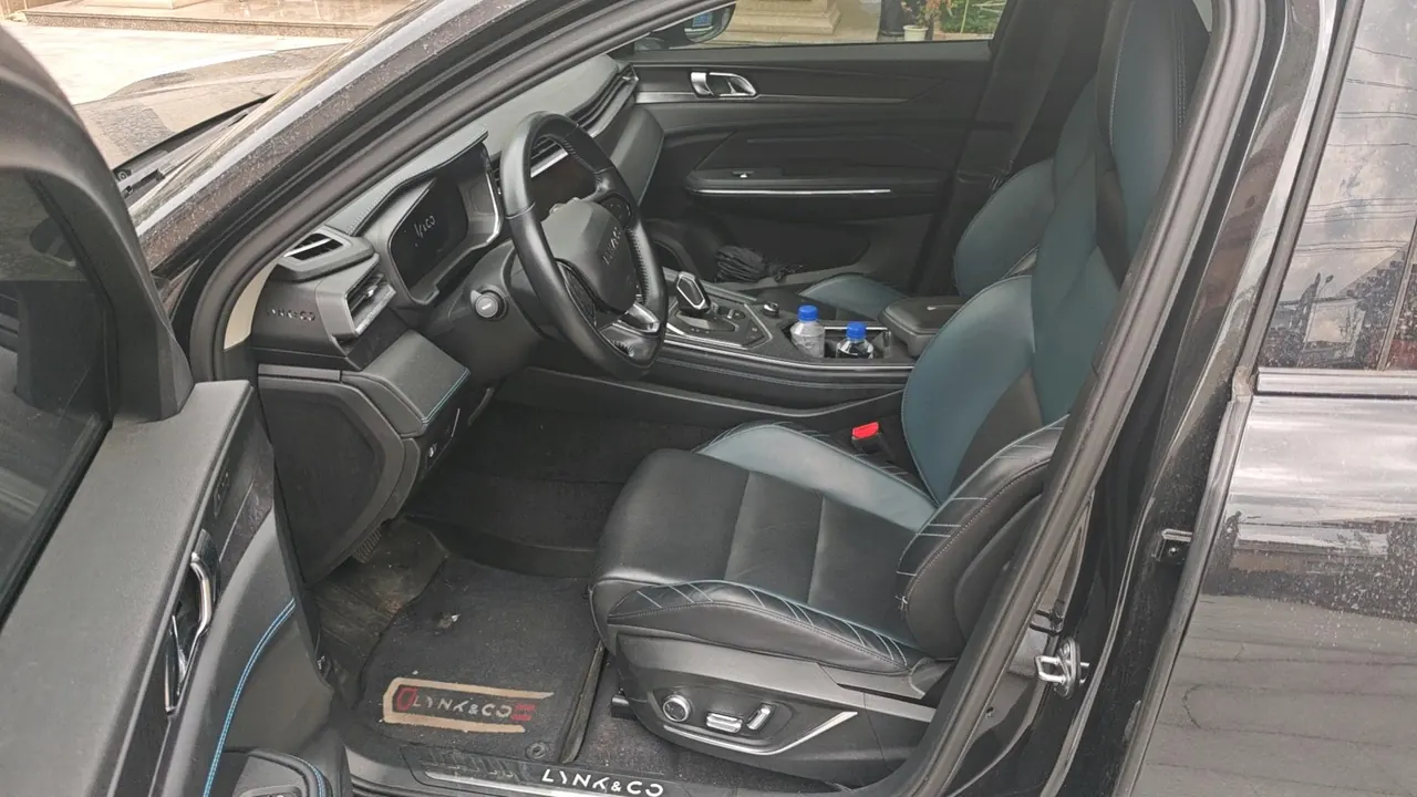 LYNK&amp;CO 2020 LYNK&amp;CO 05 2.0TD Two-wheel Drive Halo Automatic Gear 4