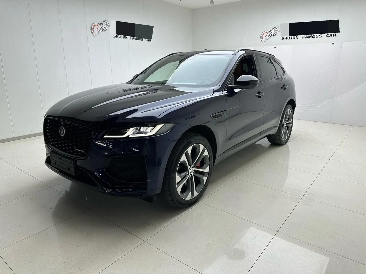 Jaguar F-PACE (Imported) 2024 F-PACE 2.0T P250 R-Dynamic HSE Automatic Gear - View 1