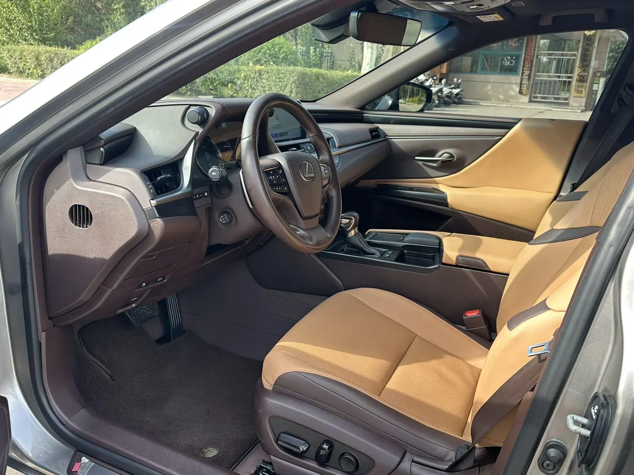 Lexus ES (Imported) 2020 ES200 2.0 Stepless Premium Edition Automatic Gear 4