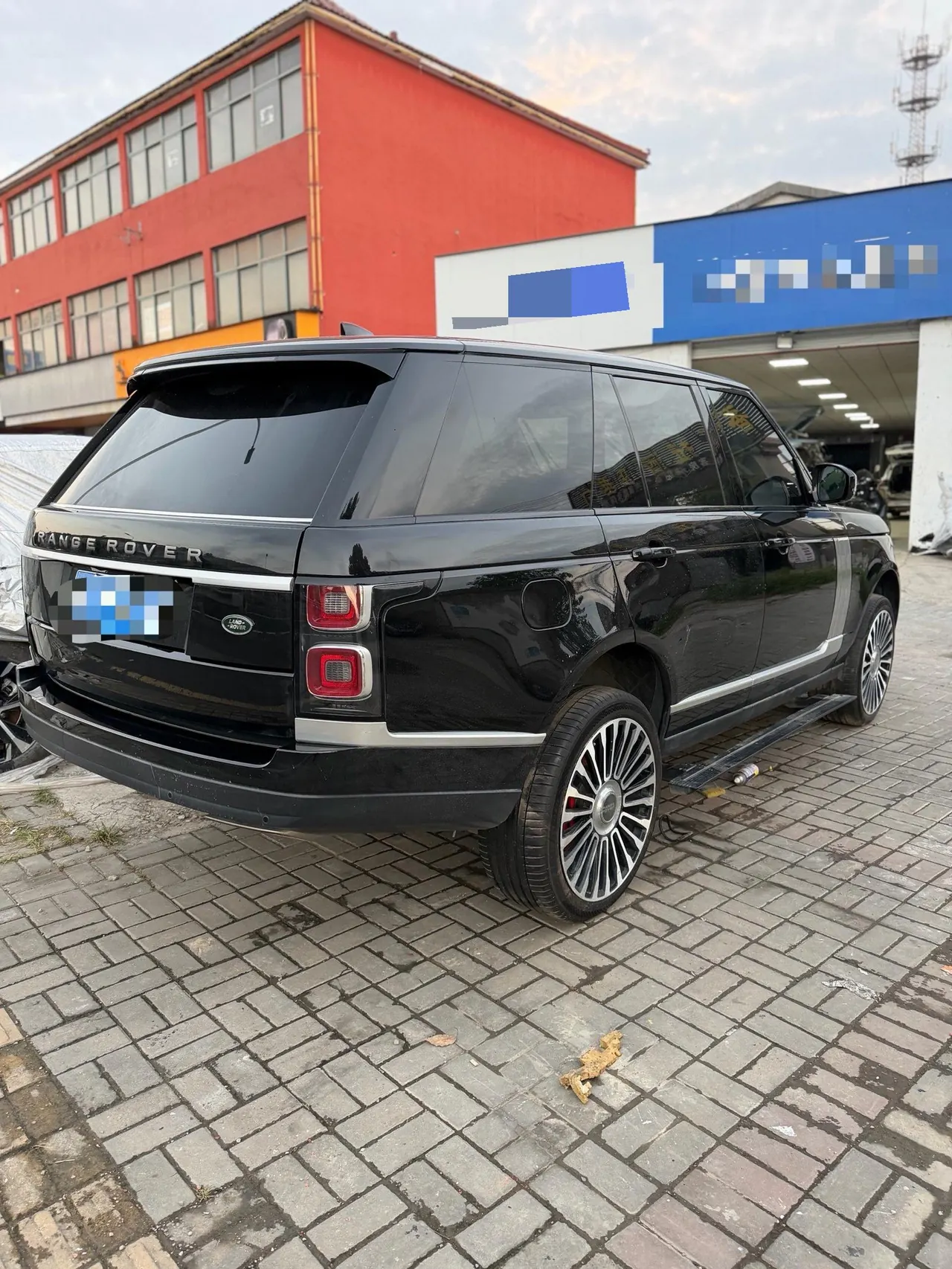 Land Rover Range Rover (Imported) 2020 Range Rover 48V 3.0T L6 Shengshi Edition Automatic Gear 4