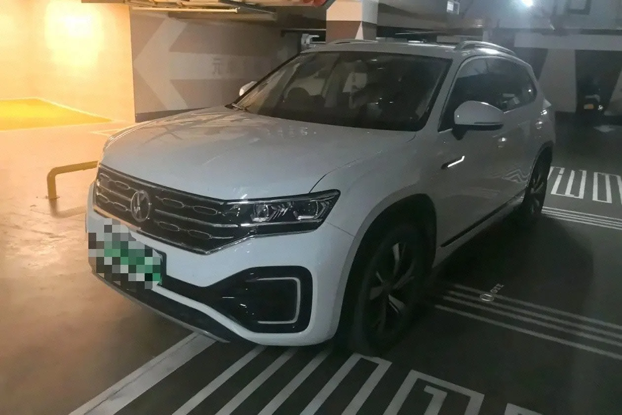 Volkswagen 2020 GTE 1.4T Luxury Automatic Gear - View 1