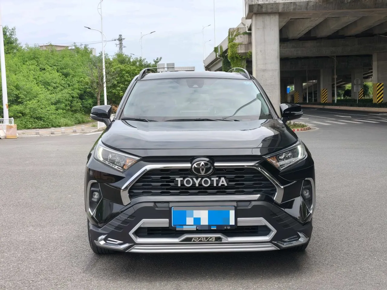 Toyota 2023 RAV4 Rongbo 2.0 Stepless Two-Drive City Edition Automatic Gear 2