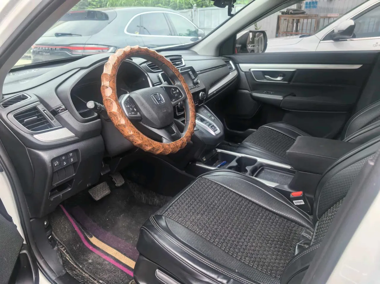 Honda 2021 CR-V hybrid 2.0 stepless two-wheel drive sharp and clean version automatic transmission 7