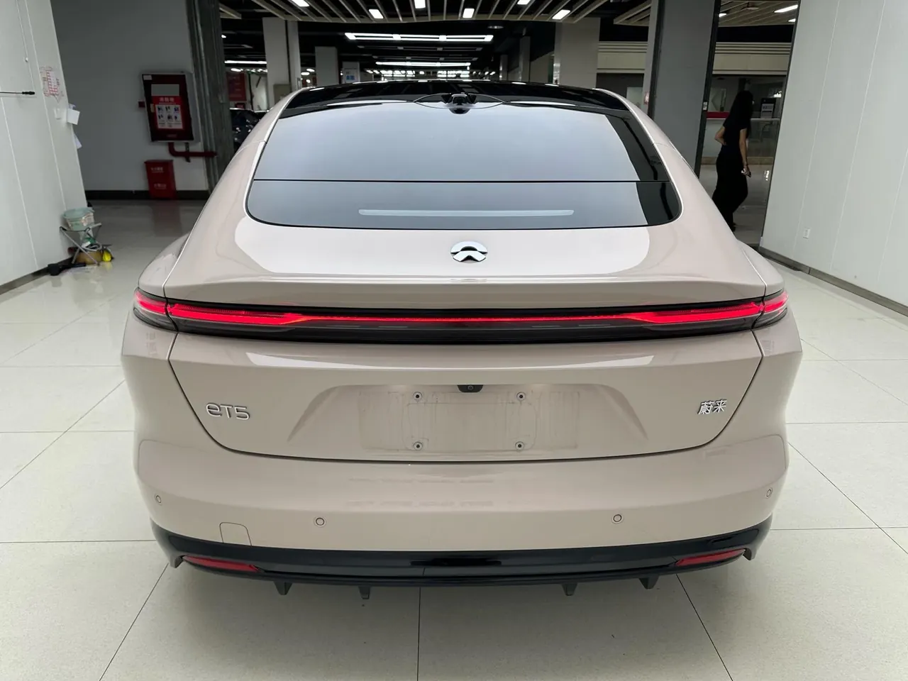 NIO 2024 ET5 75kWh automatic gear 7