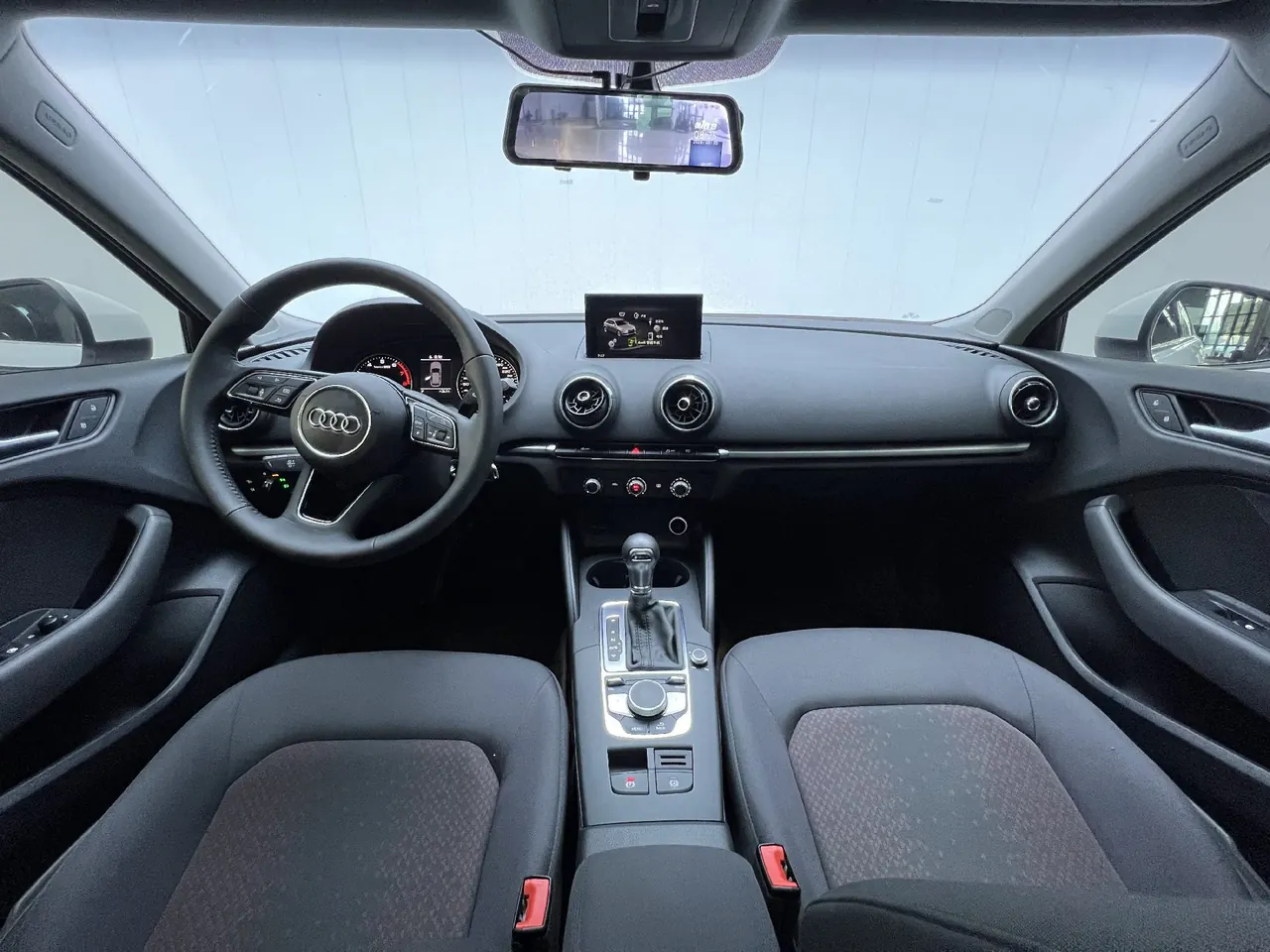Audi 2020 A3 Sportback 1.4TFSI 35TFSI aggressive (modified) automatic gear 6