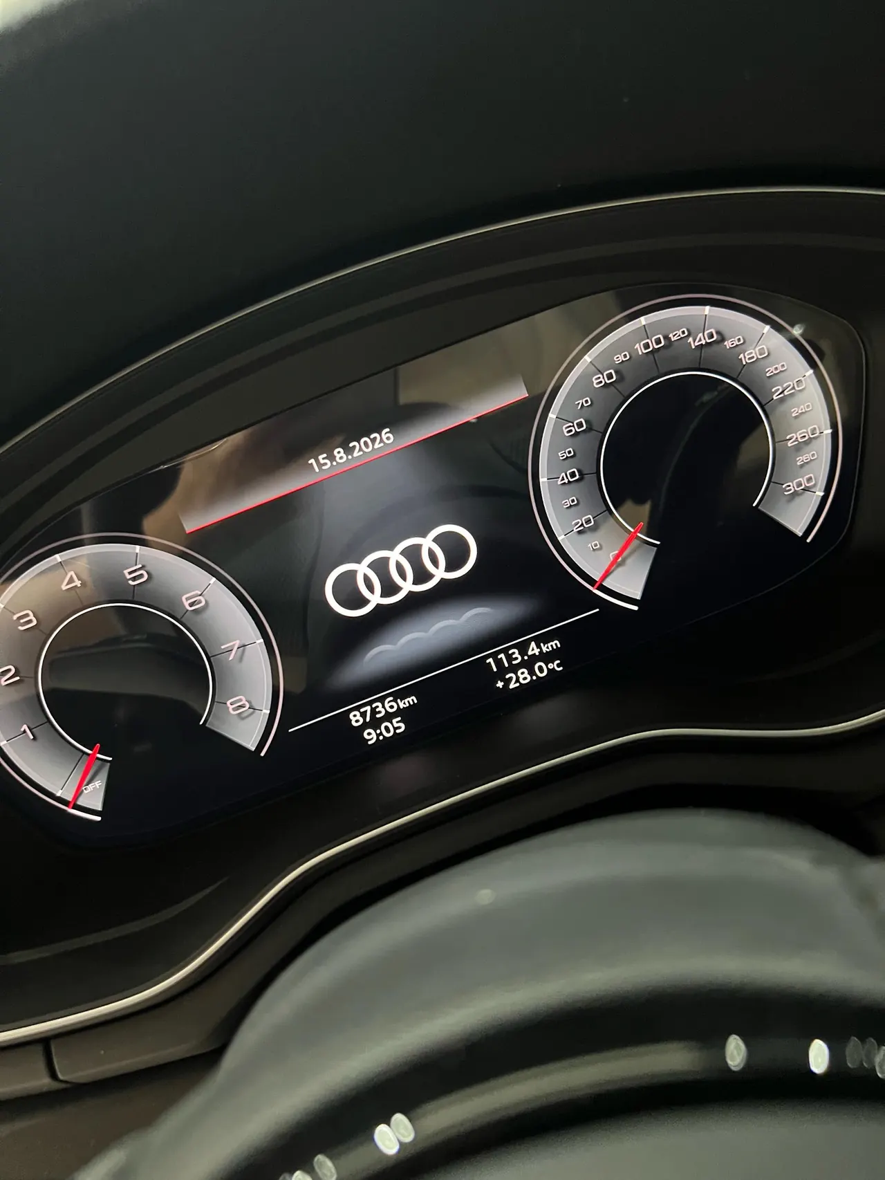 Audi 2024 A4L 2.0TFSI 40TFSI Deluxe Dynamic Automatic 5