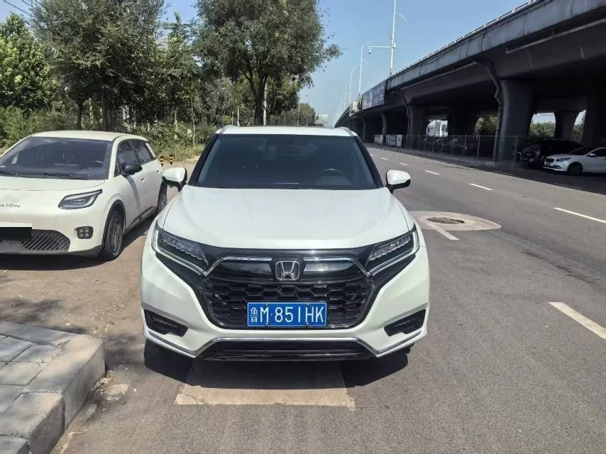 Honda 2020 UR-V 2.0T 370TURBO 4-wheel drive exclusive automatic gear 3