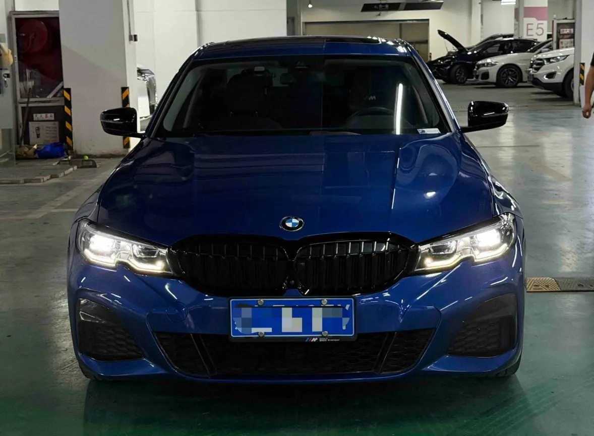 BMW 3 Series 2020 325i 2.0T M Sports Obsidian Night Kit (Changed) Automatic Gear 2