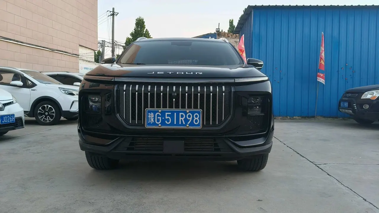 Jetour 2024 X90 PRO 2.0T to the 7-seat automatic gear 2