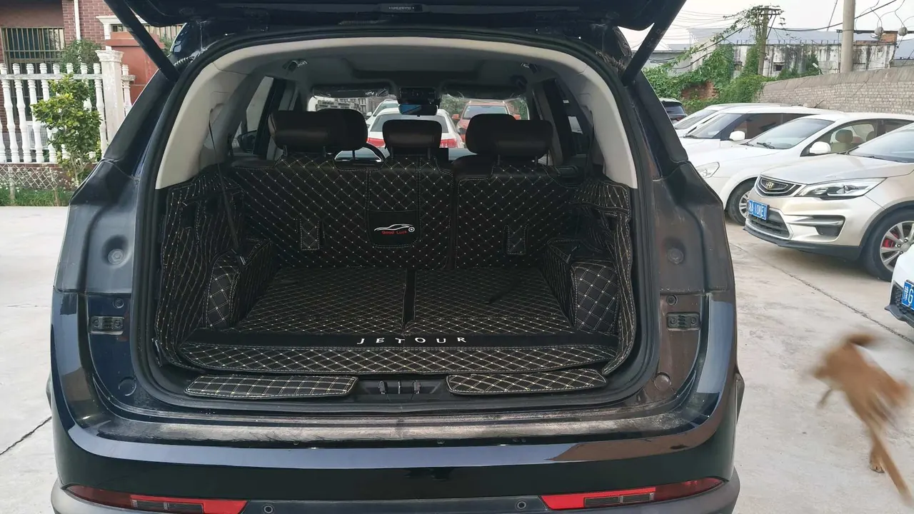 Jetour 2024 X90 PRO 2.0T to the 7-seat automatic gear 8